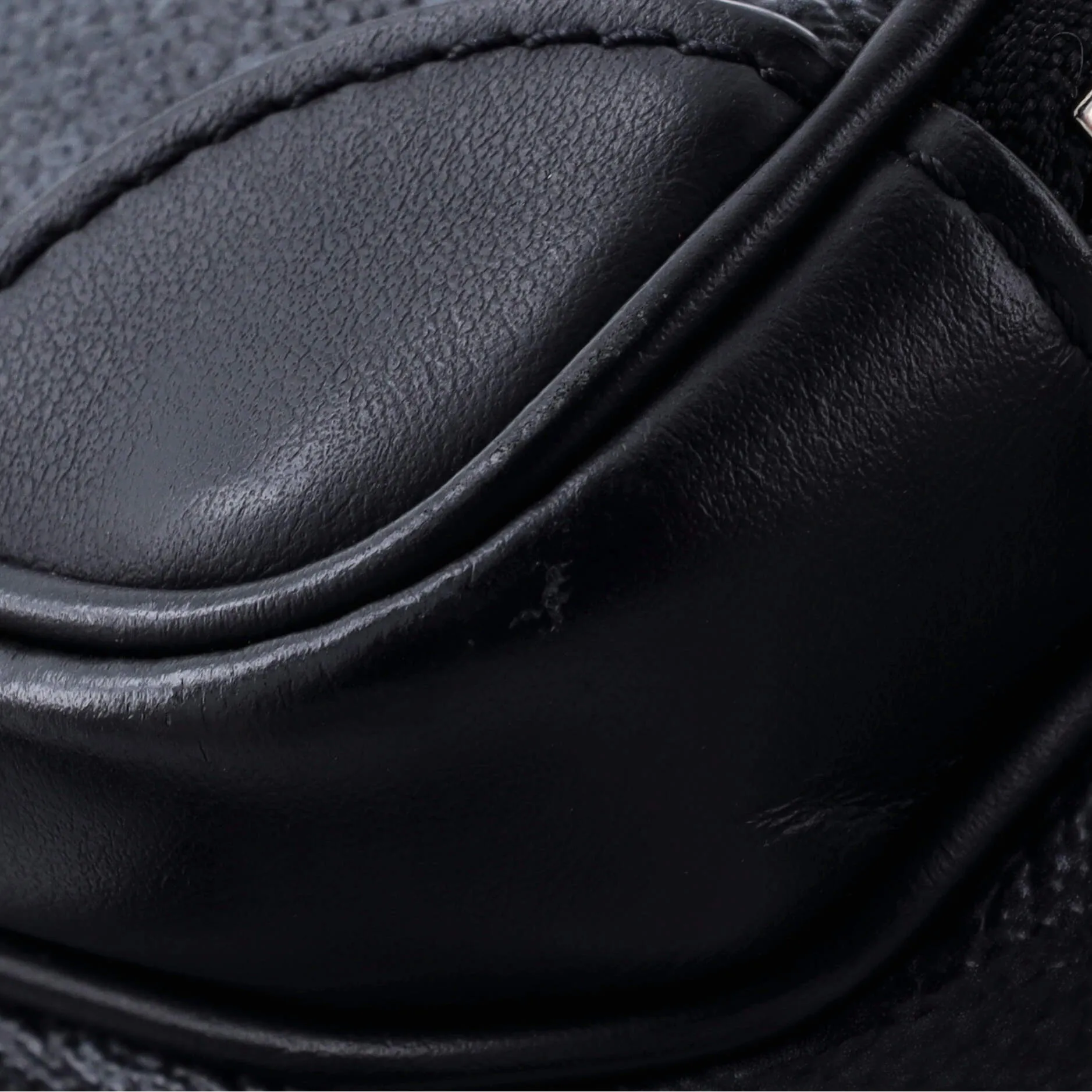 Amazone Messenger Bag Limited Edition Monogram Pastel Noir Nano