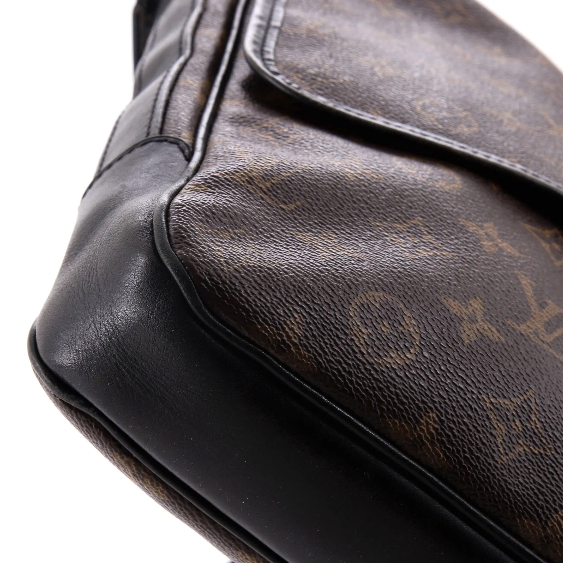 Bass Messenger Bag Macassar Monogram Canvas MM