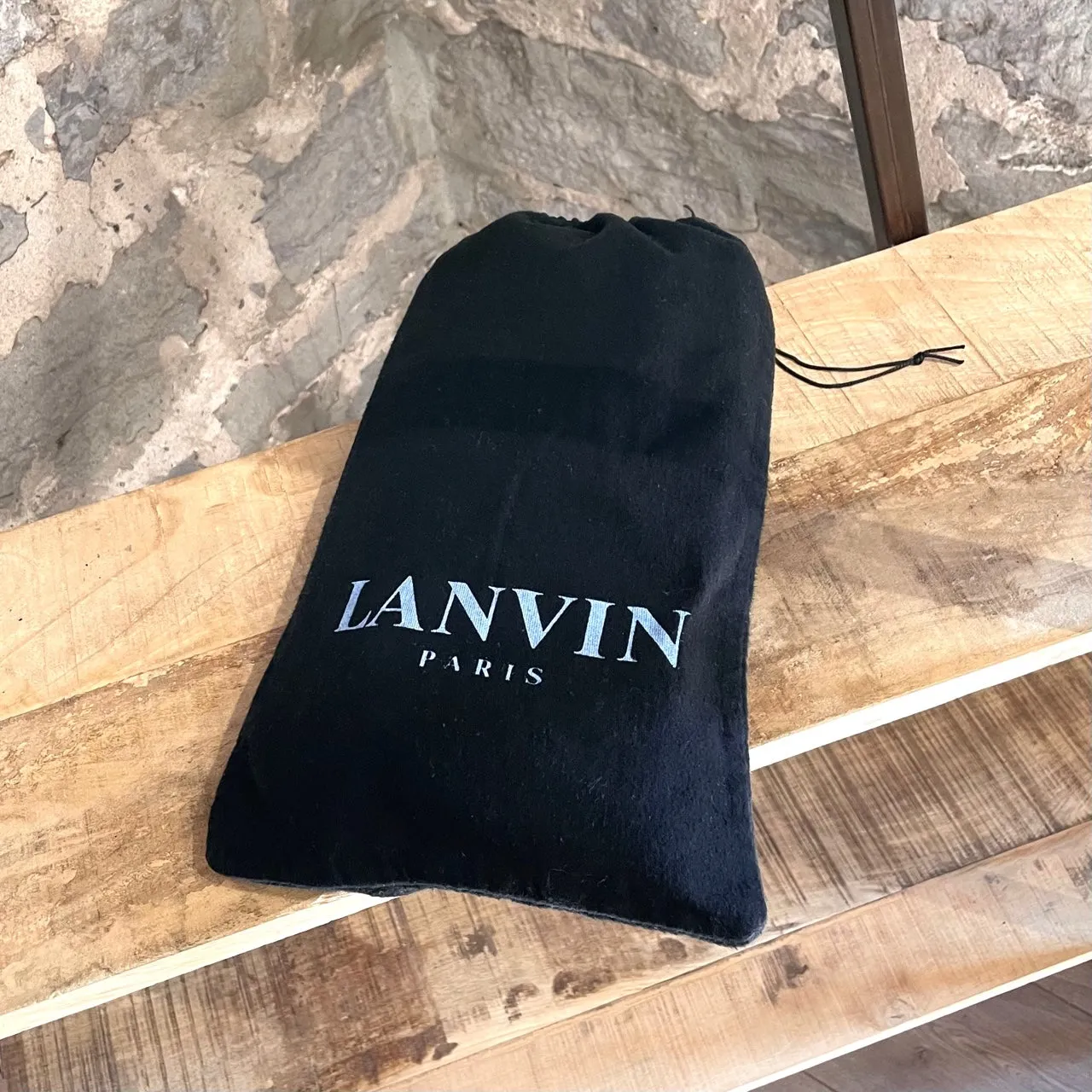 Lanvin Navy Patent Crystal Embellished Bird Head Wristlet Clutch