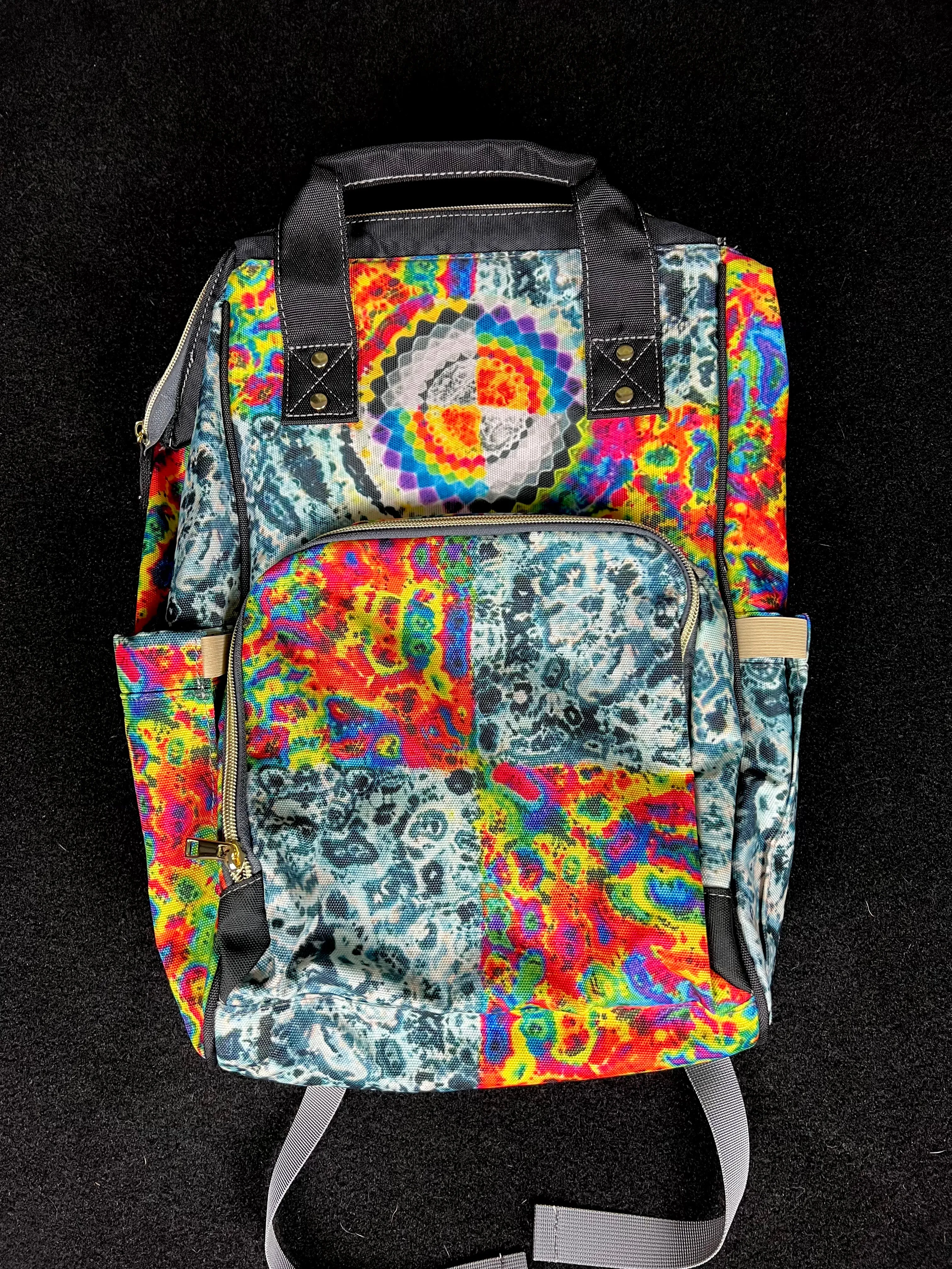 "Quadala" PRINT Backpack
