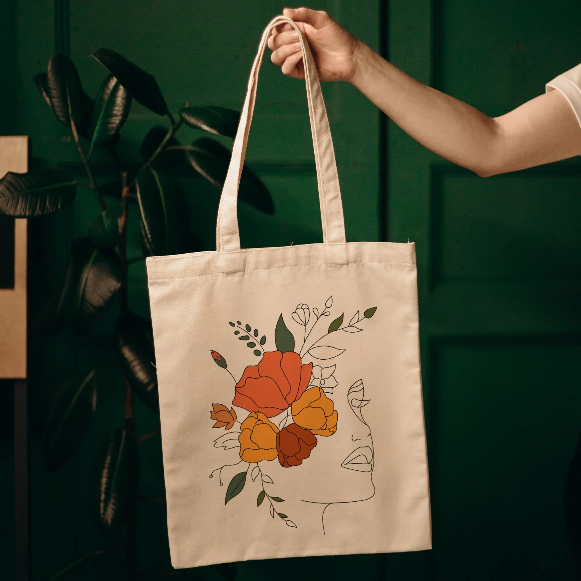 Rose woman Tote Bag