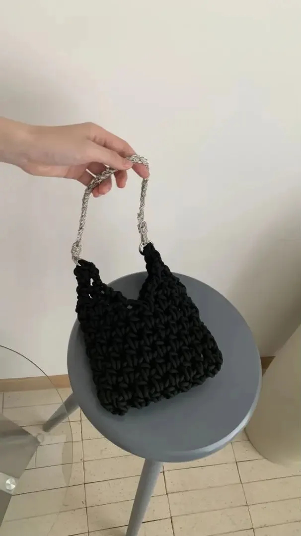 UAKISS  -  Women Summer Messenger Bag Hollow Out Woven Fashion Shoulder Bag Beach Tassel Designer Crossbody Travel Bag bolsa feminina